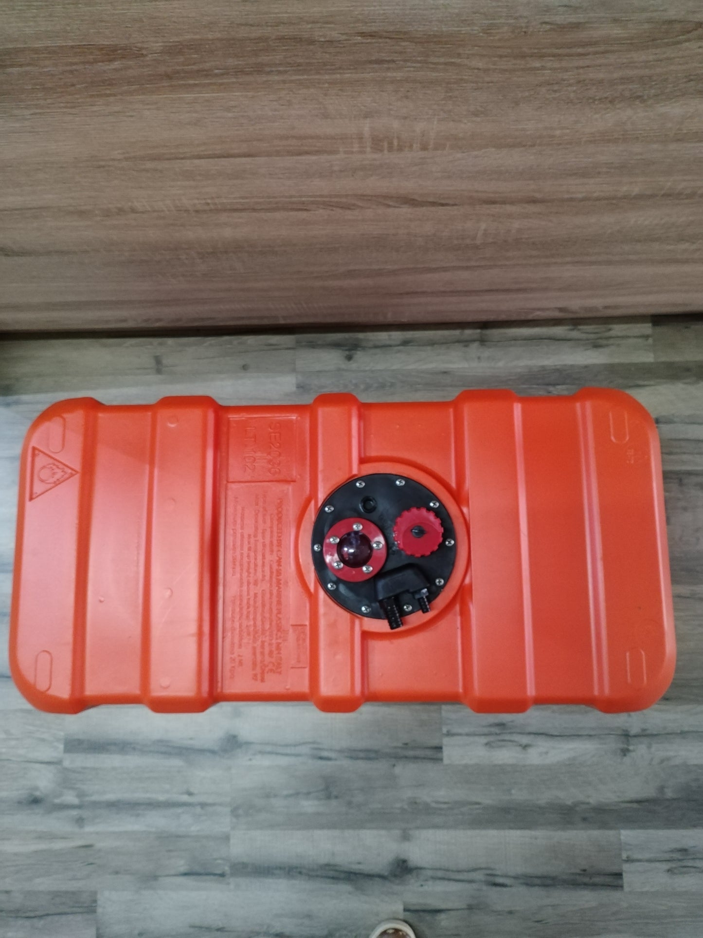 Fuel Tank 102 Lts