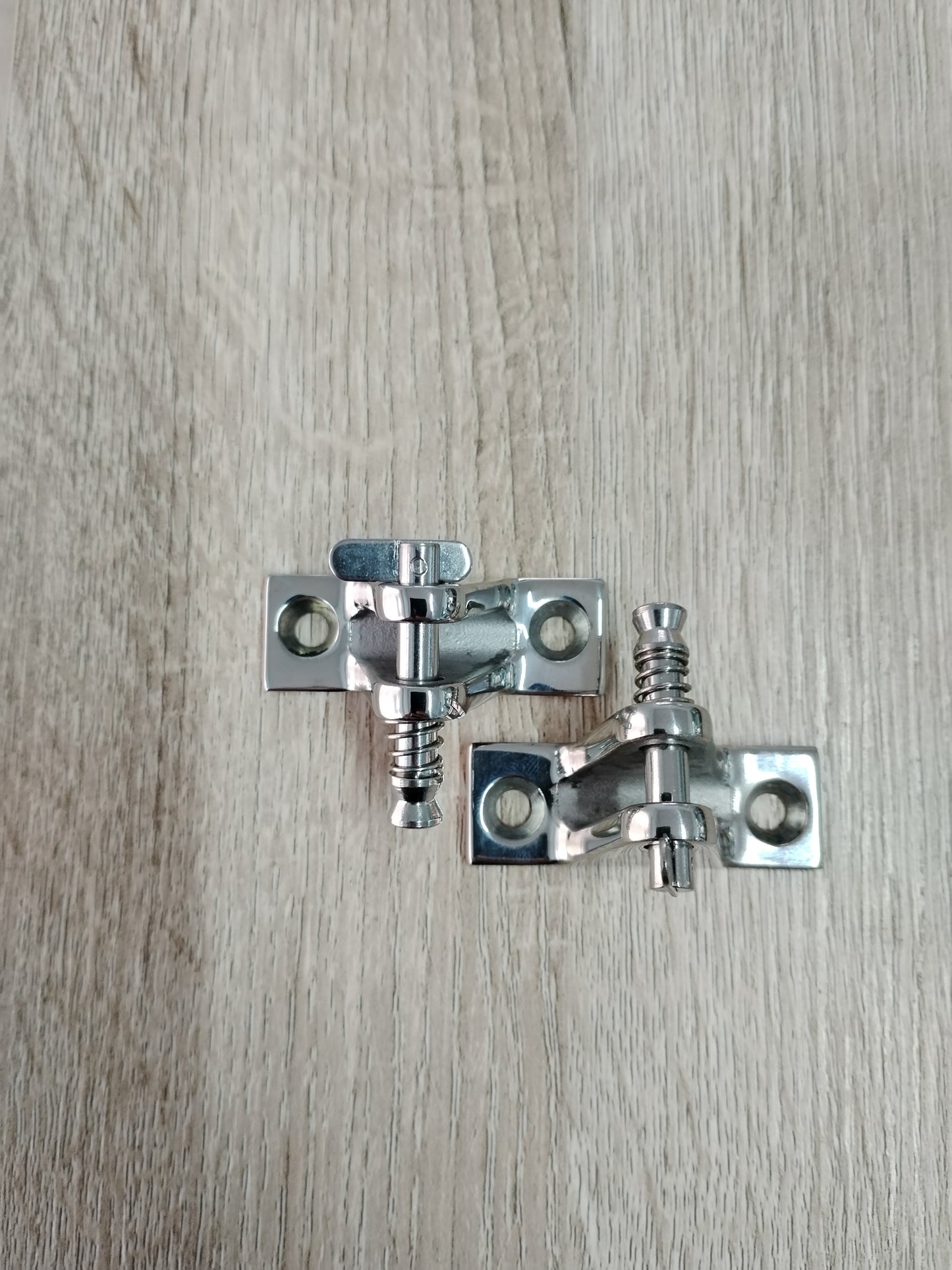 Charnière de pont, goupille de retrait à 60 degrés