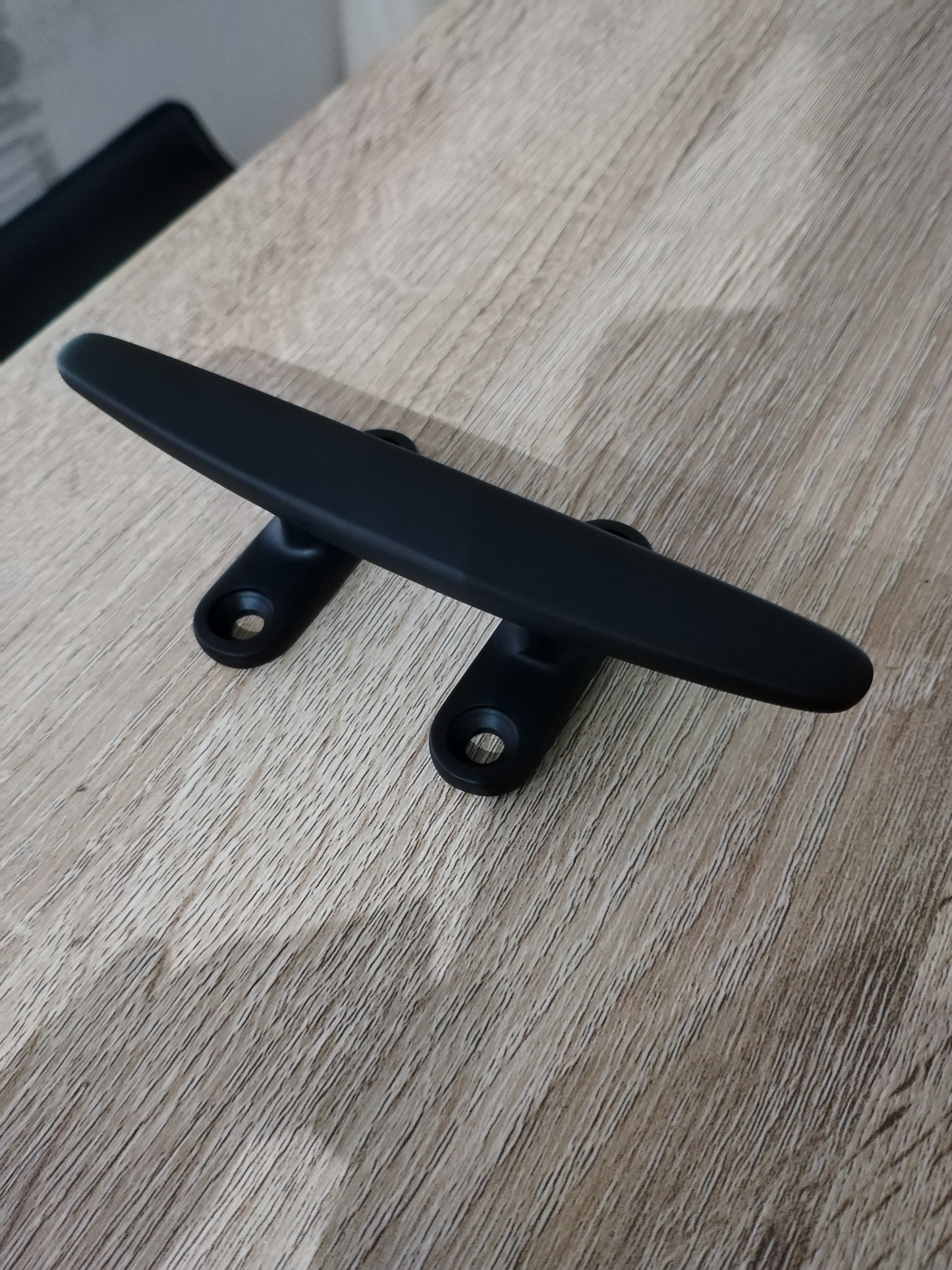 Cleat surface 6" Black