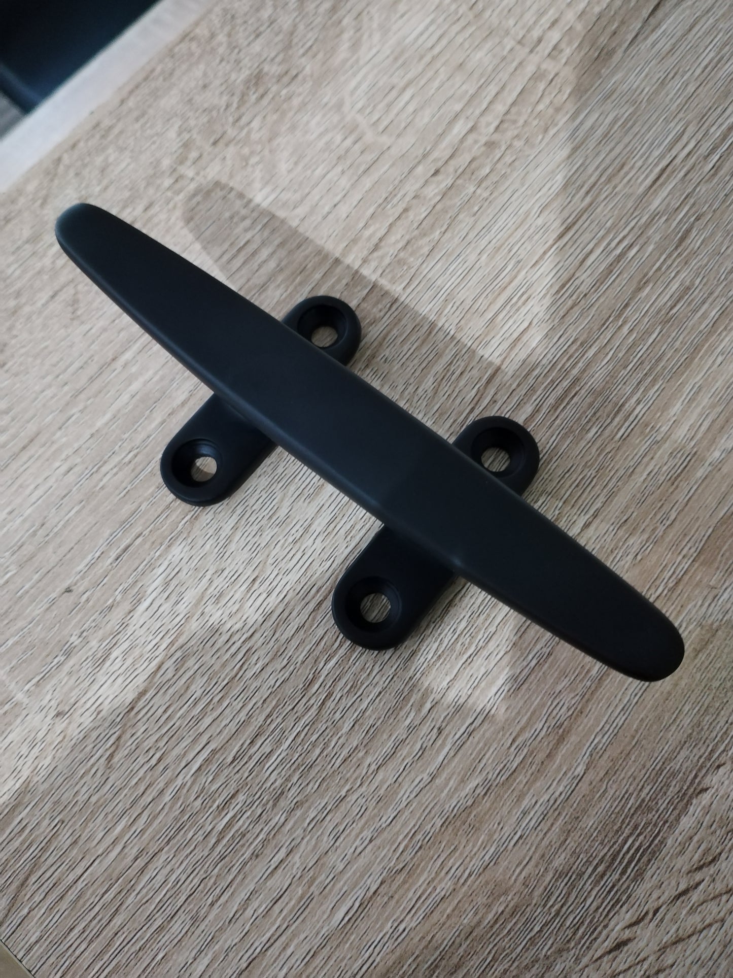 Cleat surface 6" Black