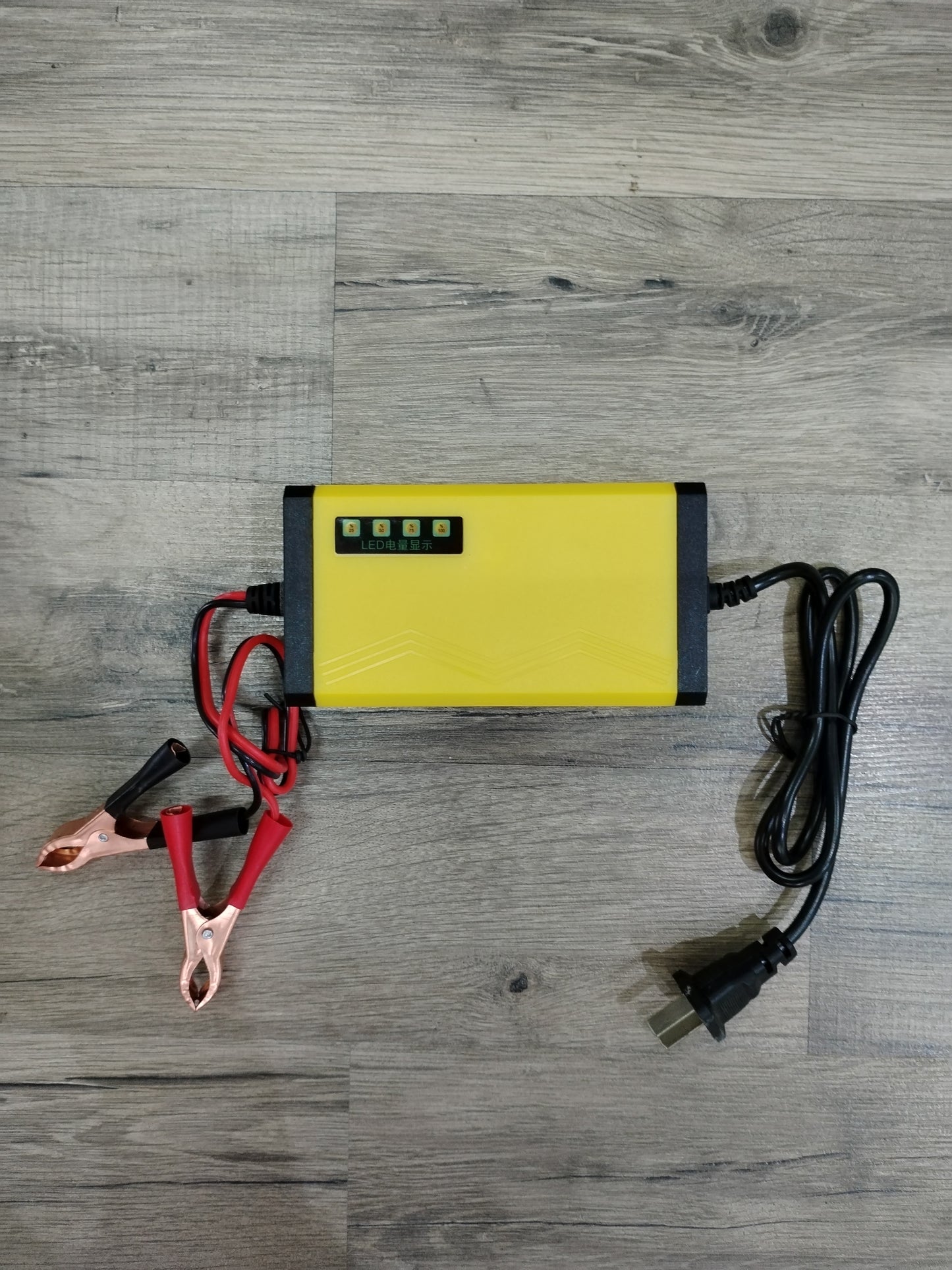 Battery Charger 12V 6AMP