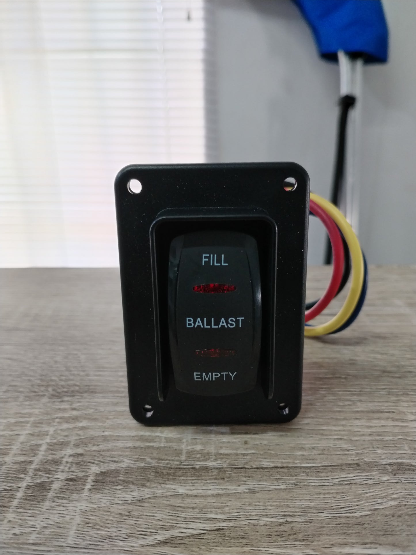 Seaflo Reversing Polarity Switch