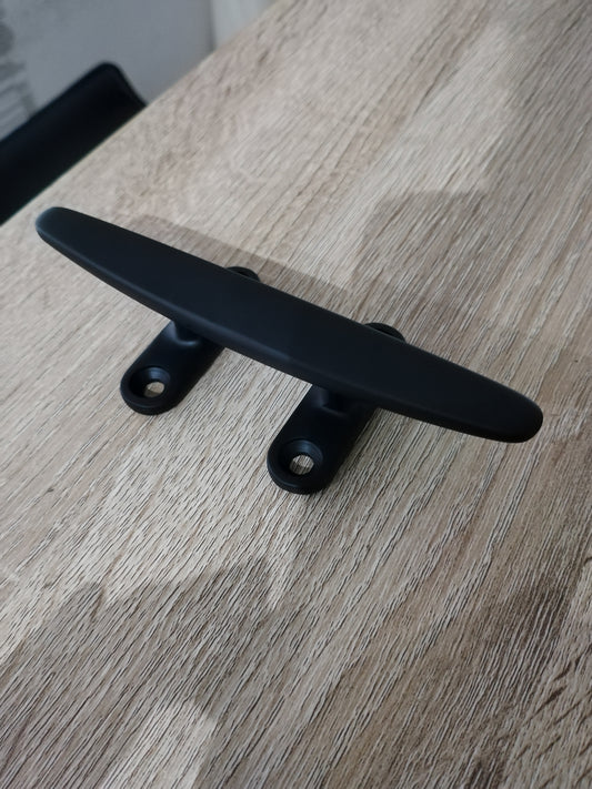 Cleat surface 6" Black