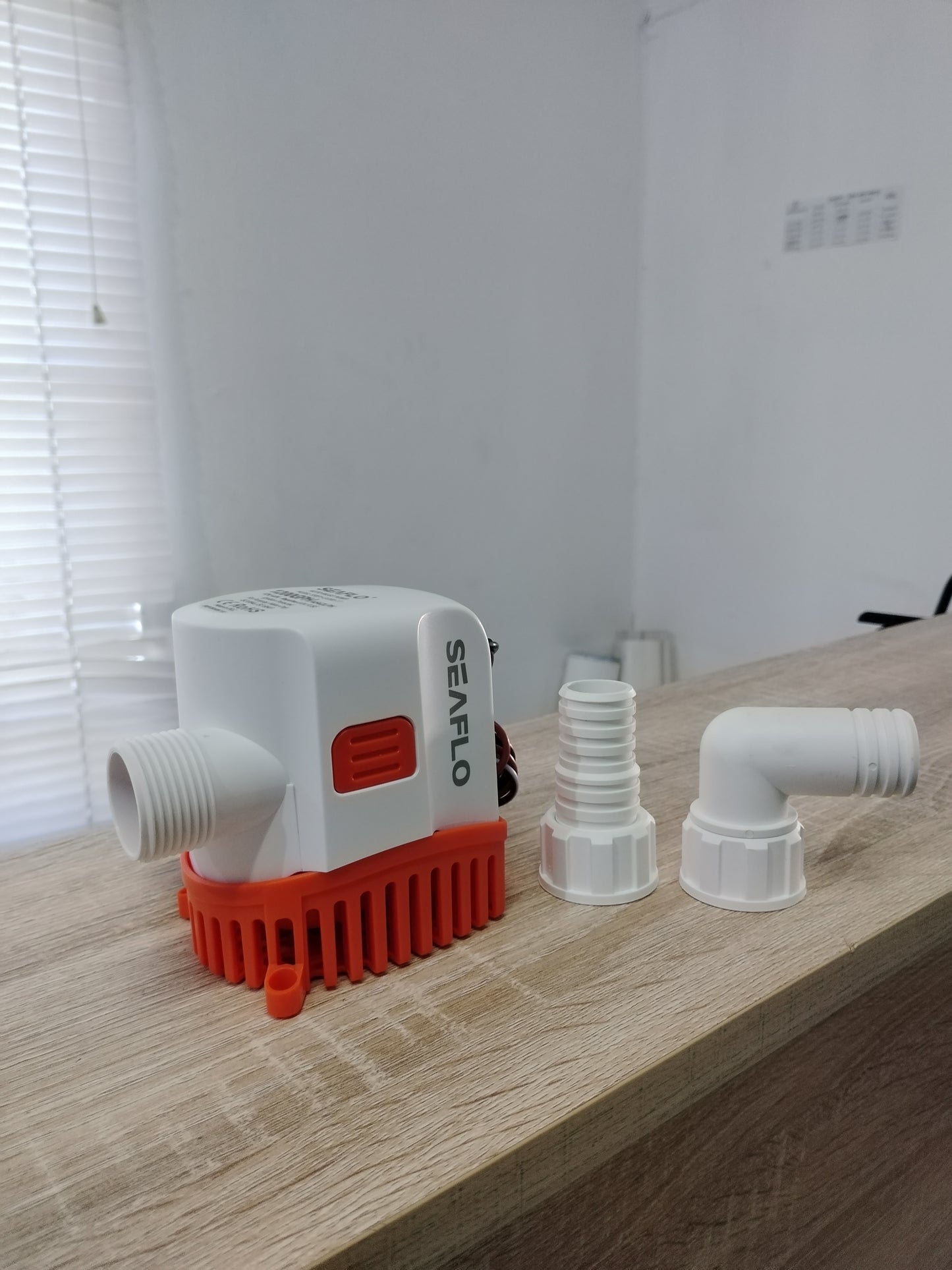 Seaflo Auto Bilge Pump 1200GPH