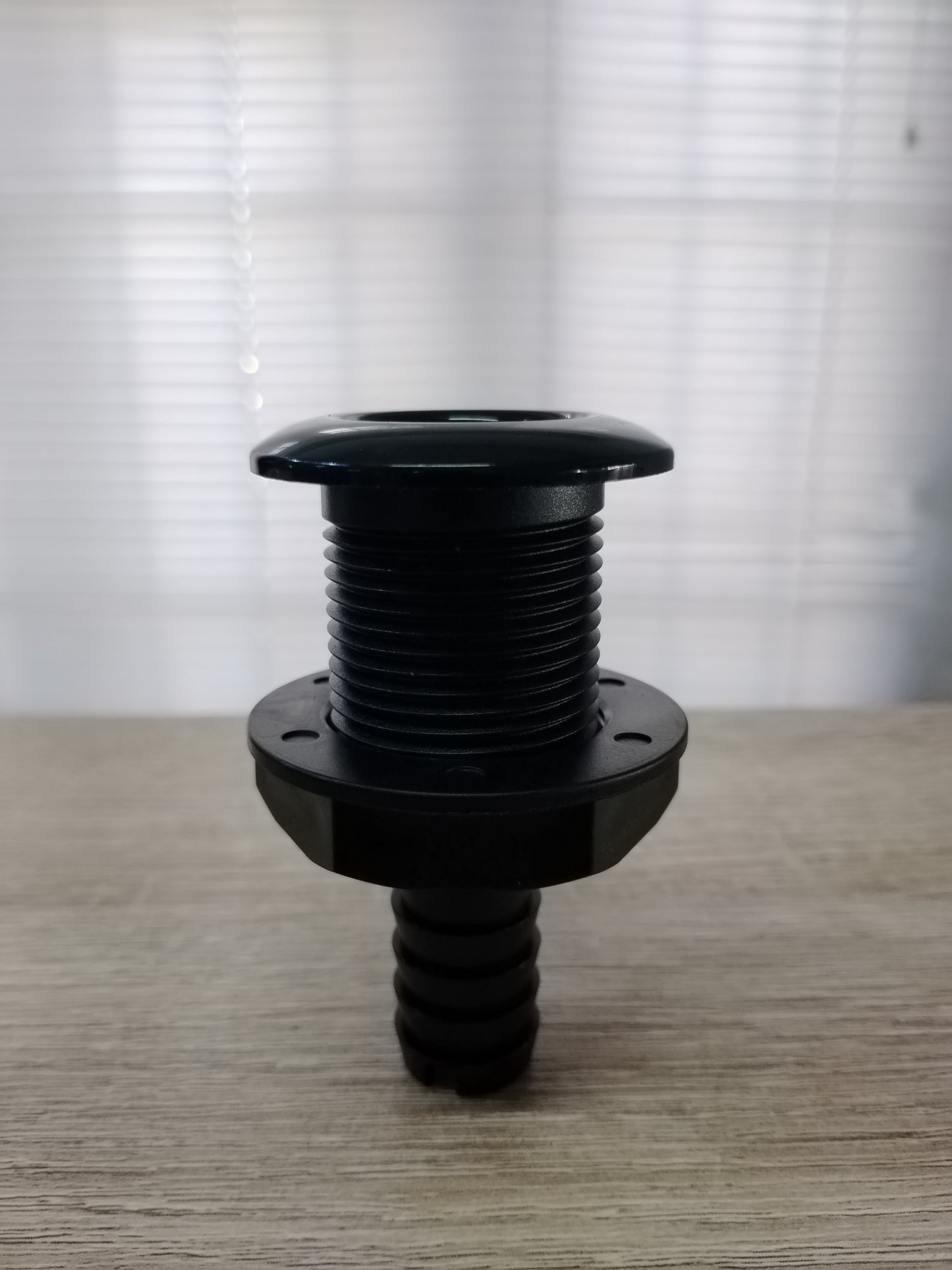 Seaflo Thru Hull 3/4"
