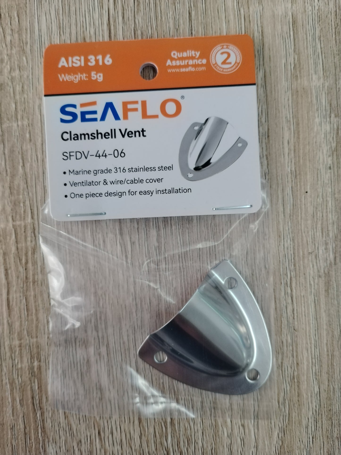 Seaflo Midget Vent 1.7"x1.67"